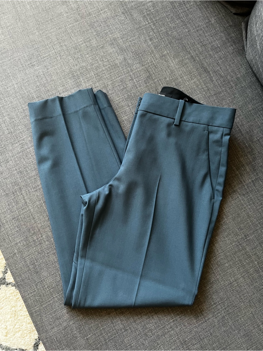 NWOT Theory Tailored Cropped Trousers In Blue size 0